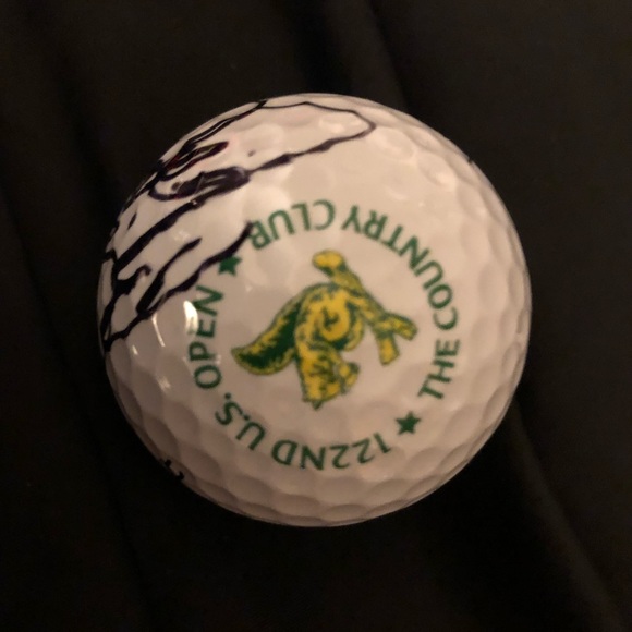 Rickie Fowler Signed 122nd US open golf ball - the country’s club - Picture 5 of 8